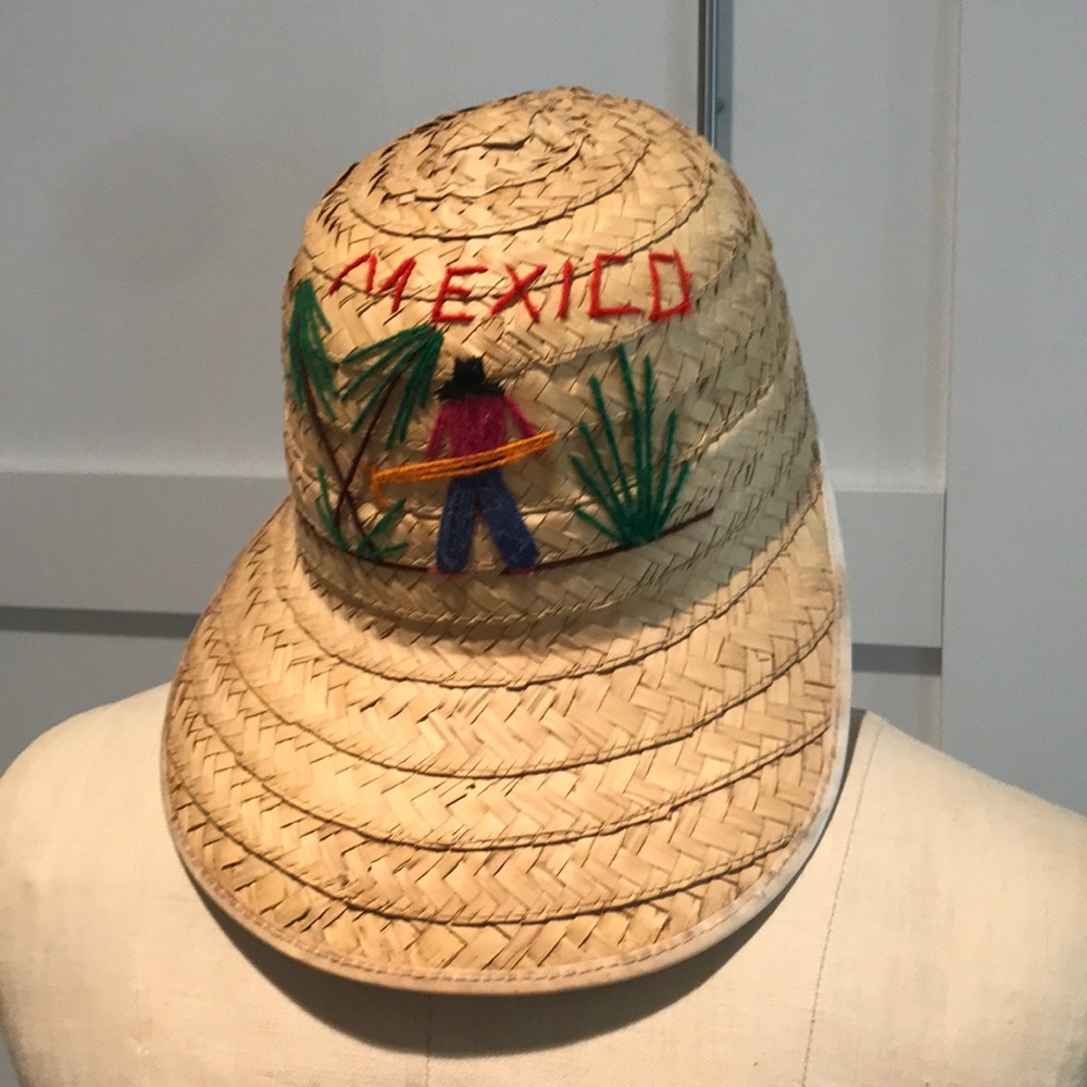 Vintage hand-embourrerez straw cap